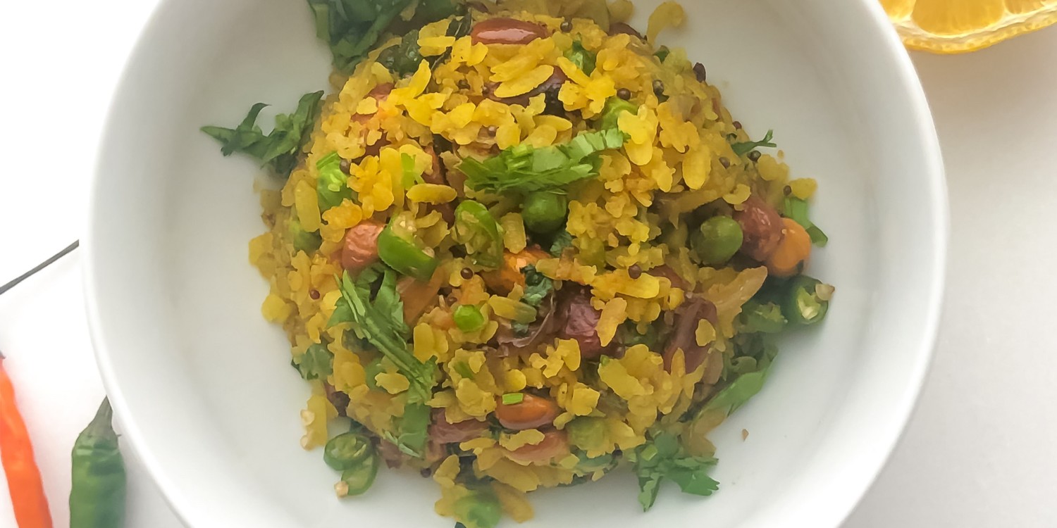 flattened-rice-recipe-curried-poha-veggiecurean