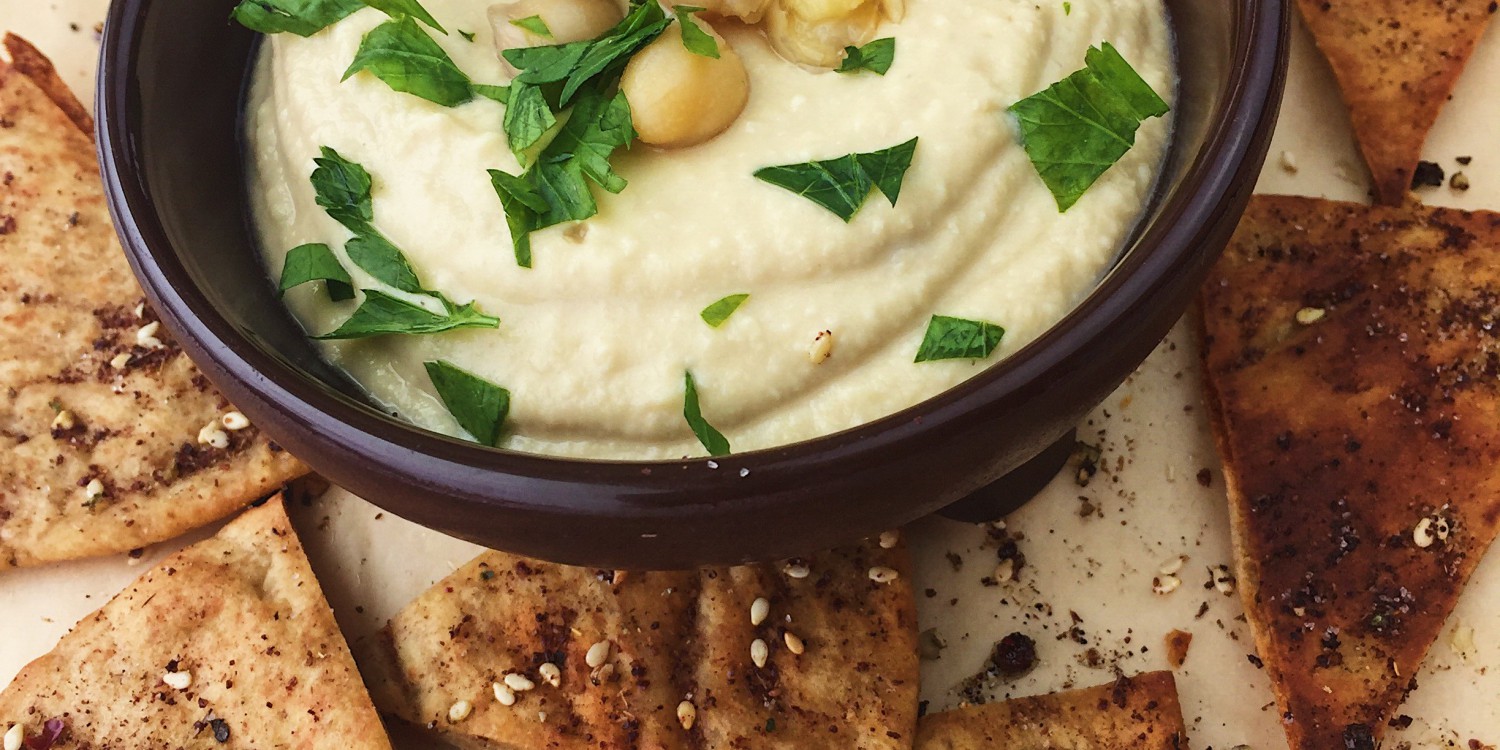 Classic Hummus & Baked Pita Veggiecurean