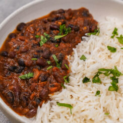 Adzuki Beans With Cilantro and Rice
