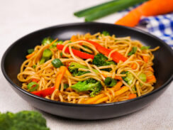 Ramen Bowl With Broccoli and Bell Peppers