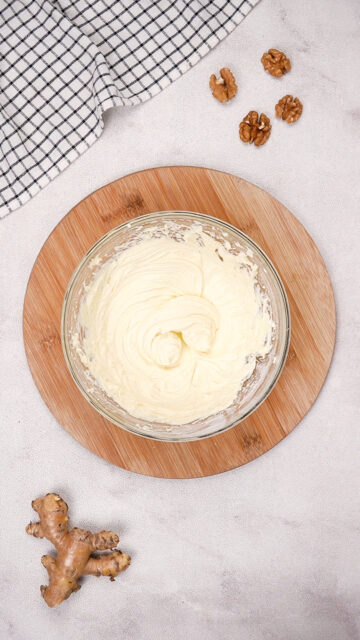 Vegan Cream Cheese Frosting