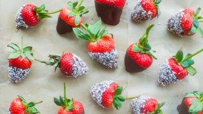 Vegan Chocolate Covered Strawberries