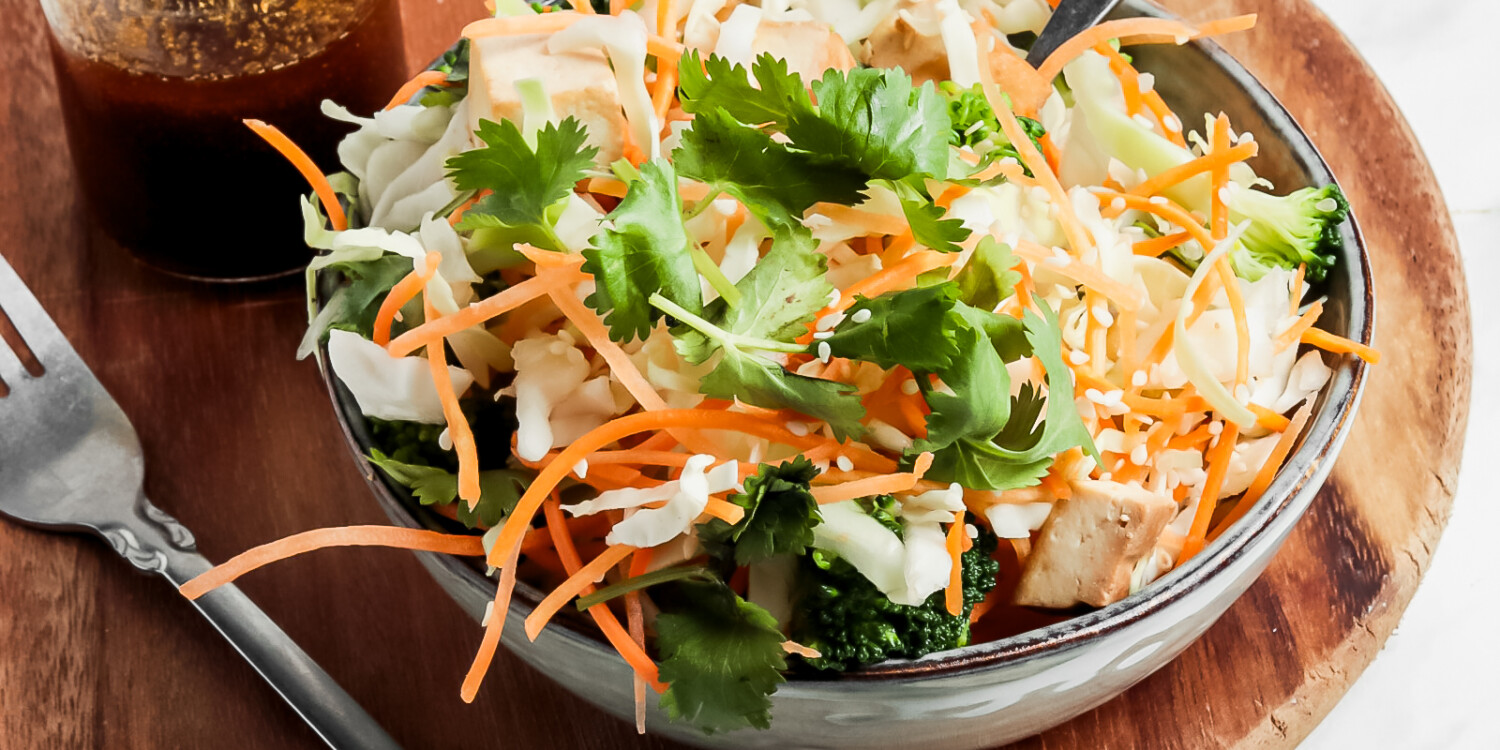 Easy and Vegan Asian Crunchy Cabbage Salad Veggiecurean