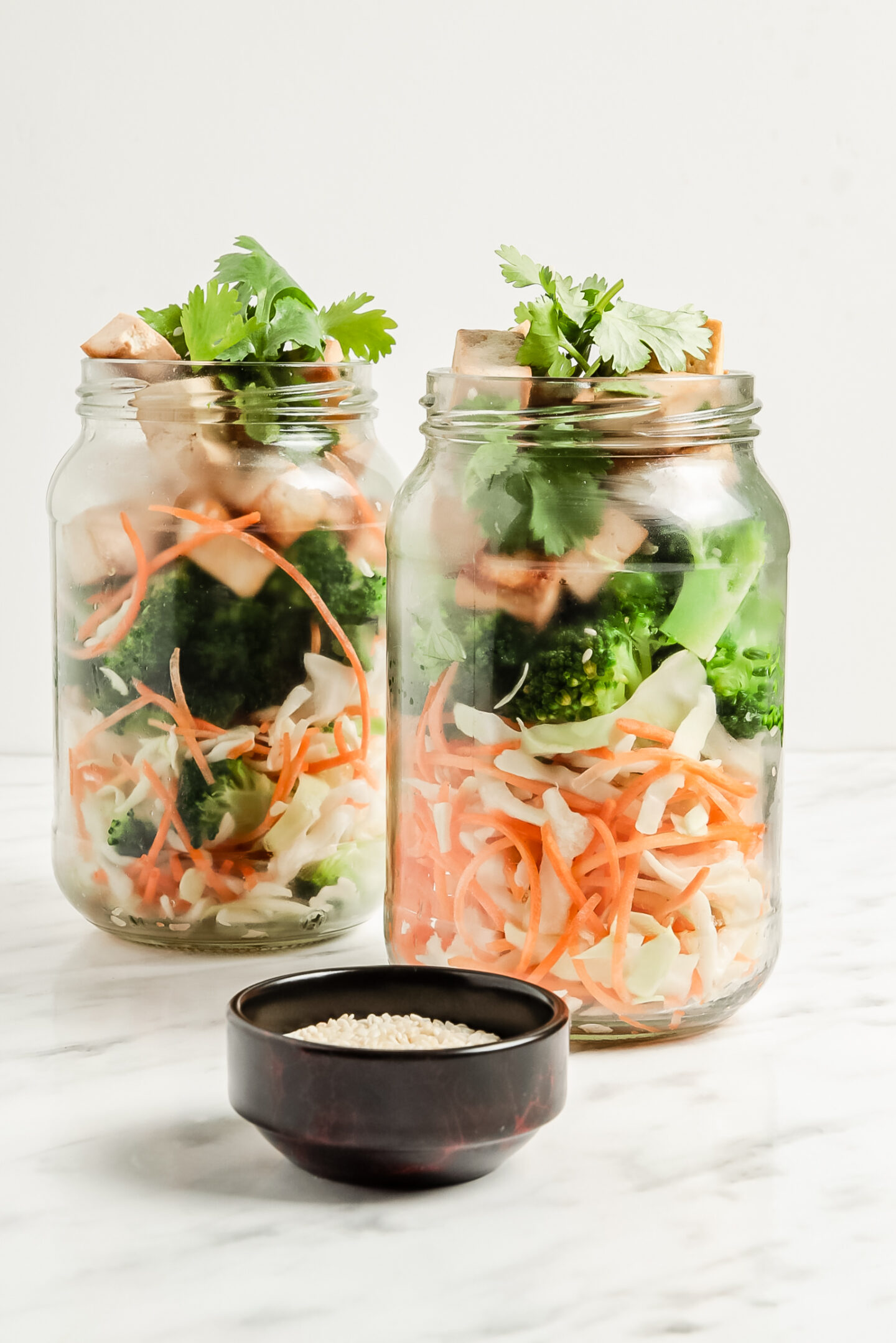 Easy and Vegan Asian Crunchy Cabbage Salad - Veggiecurean